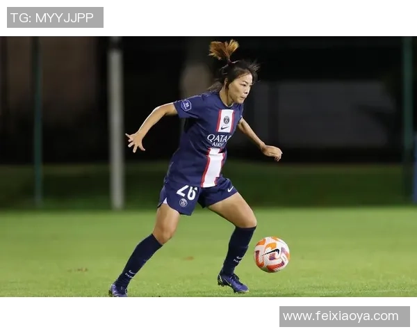 中国女足明星球员风采全景展示精彩瞬间与成长历程回顾