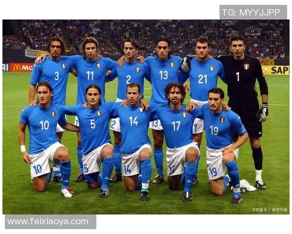 中国足球双星张姓兄弟:从青训场到职业赛场的成长历程与辉煌瞬间 中国足球双星张姓兄弟:从青训场到职业赛场的成长历程与辉煌瞬间