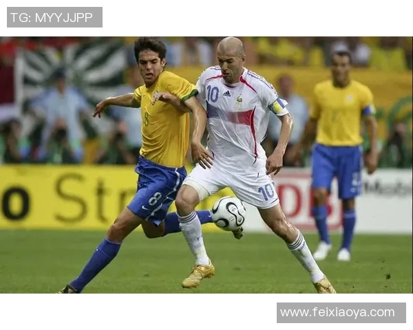 全球足球巨星风采对比 各国球员经典形象一览