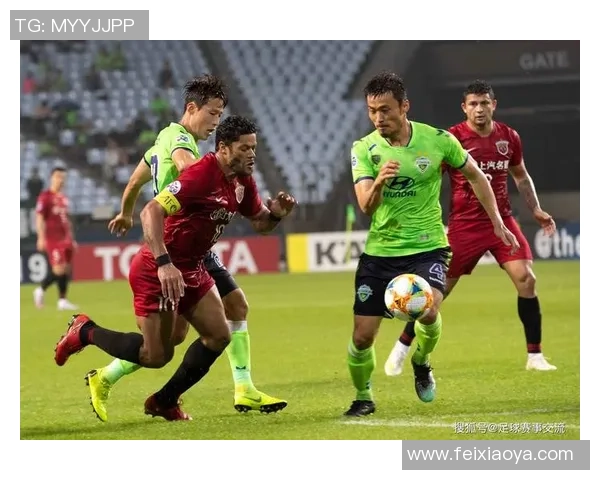 四大足球明星激战正酣 他们的精彩表现和成就如何影响现代足球发展