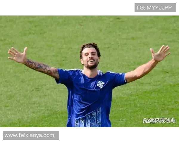 如何在足球赛场上应对无法阻挡的球星发挥全力防守