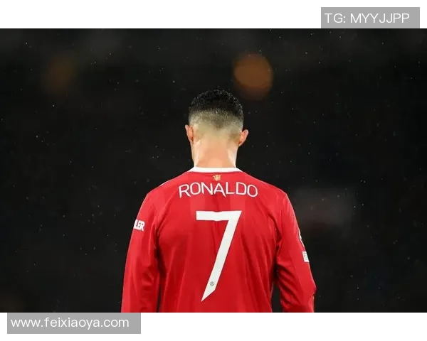 欧冠历史上的黑色球星:成就与传奇的辉煌时刻 欧冠历史上的黑色球星:成就与传奇的辉煌时刻